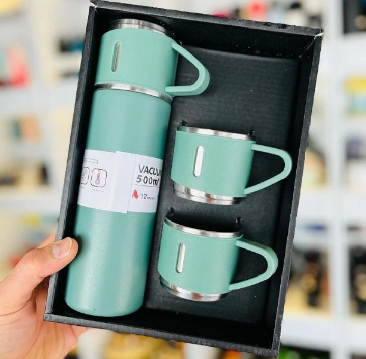 فلاسک و لیوان مدل hot cold با گنجایش 0.5 لیتر